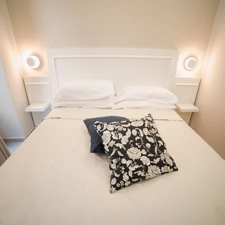 5 Lune 招待所 特罗佩阿